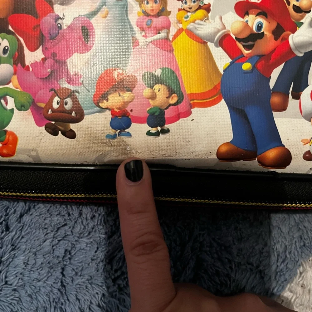 Nintendo Super Mario Multicolor Character Zip Carry Case
